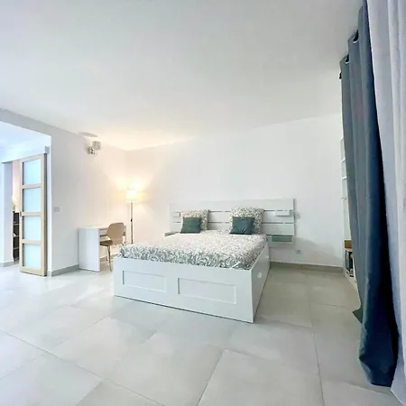 Le Petit Canotier * Παρίσι