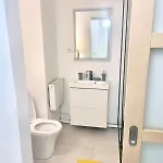 Le Petit Canotier