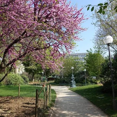 Apartament Le Petit Canotier Paryż